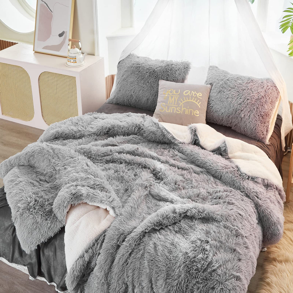 Gray Faux Fur Comforter Set King 3 Pieces - 1 Shaggy Comforter 104x90 and 2 Pillowcases