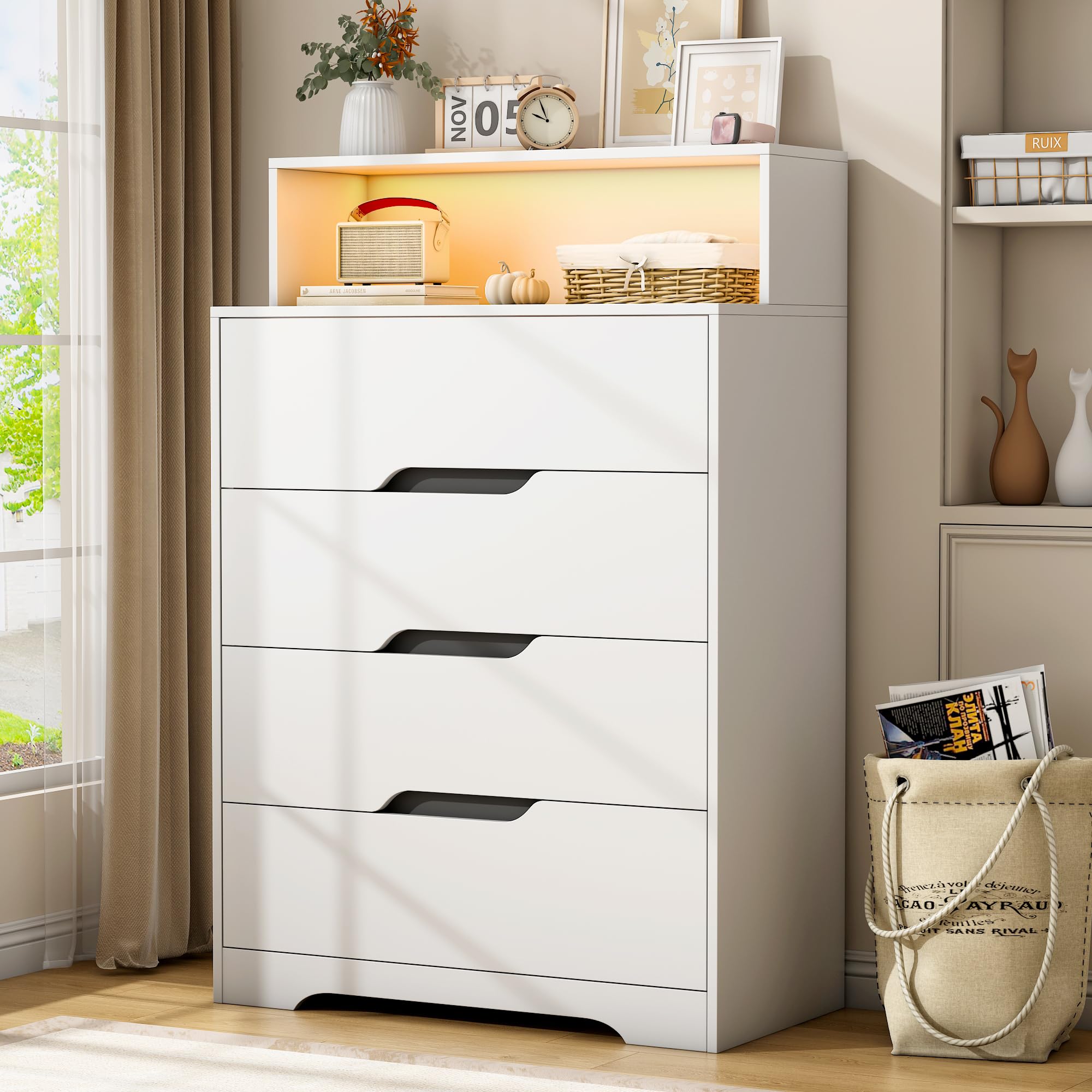 4 Drawer Dresser, 47.2" Modern Dresser and Chests of Drawers