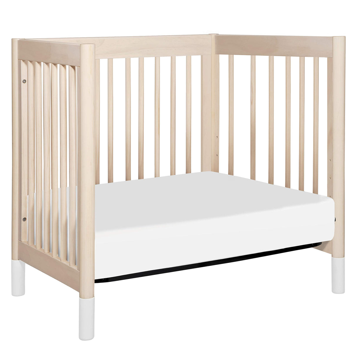 Gelato 4-in-1 Convertible Mini Crib in Washed Natural and White, Greenguard Gold