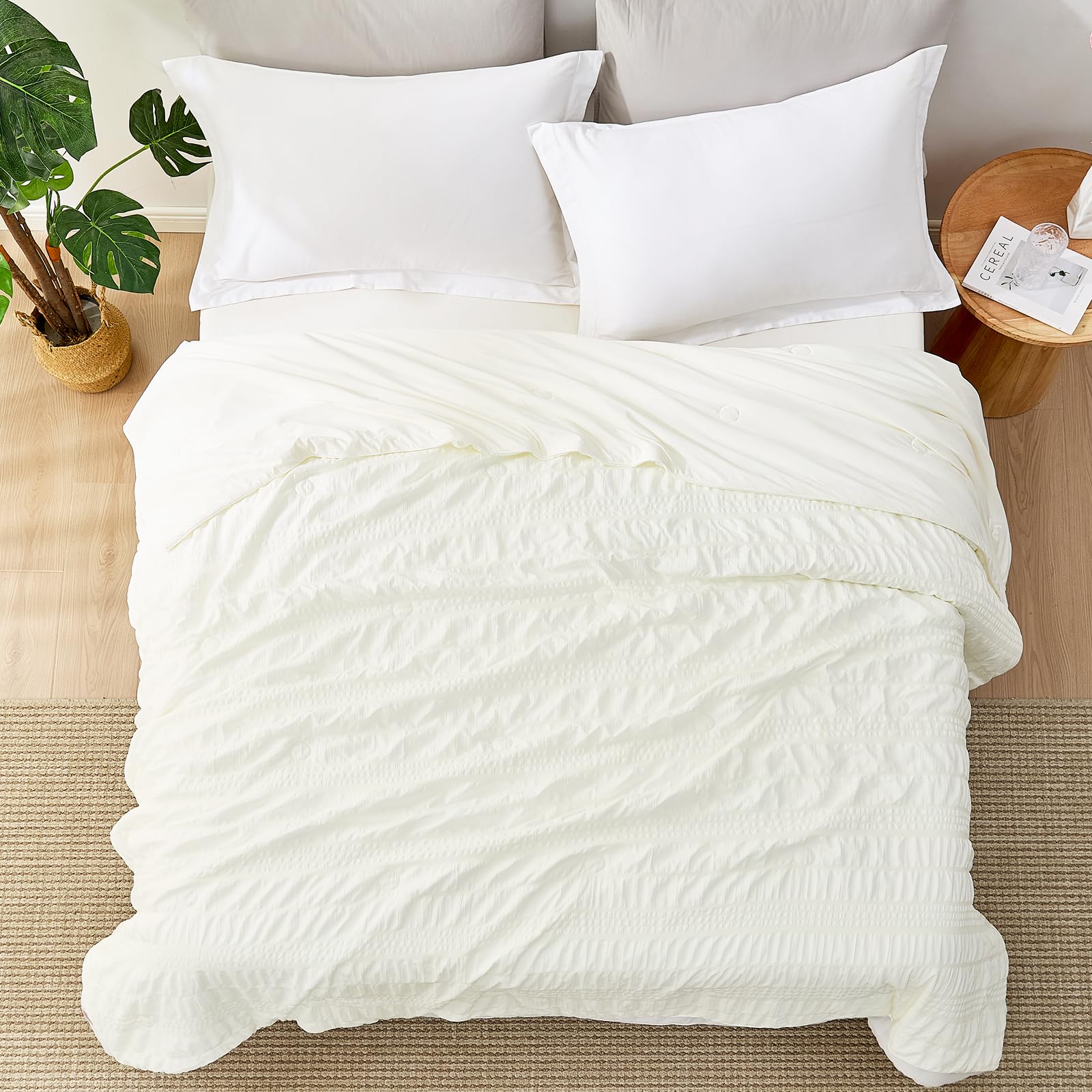 Seersucker Cooling Comforter Queen Size, Q-Max 0.6 Reversible Lightweight Cooling