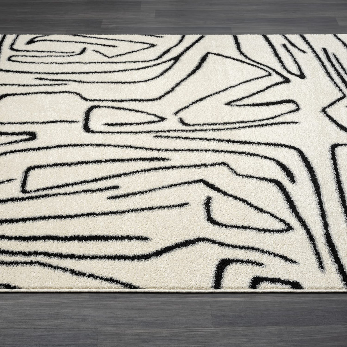 Abstract Beige/Black Area Rug - 4'x6' - Modern Animal/Natural Lines Design - Deco Collection