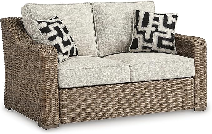 Design by Ashley Beachcroft Outdoor