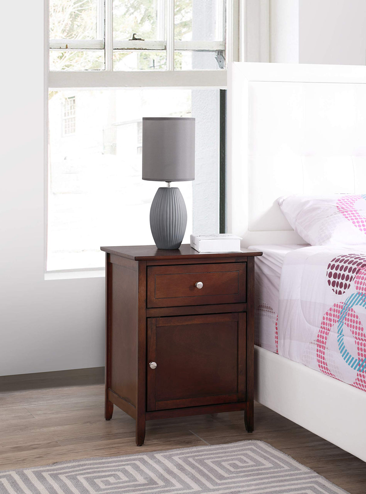 Izzy 1 Drawer 1 Door Nightstand in Cappuccino