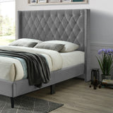 Amelia Velvet Tufted Queen Platform Bed in Gray