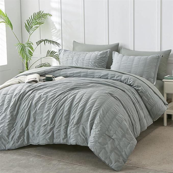 Grey Comforter Set King Size, 7 Piece Bed in a Bag Seersucker Comforter and Sheet Set, All Season Soft Microfiber Complete Bedding Set(Grey,King)