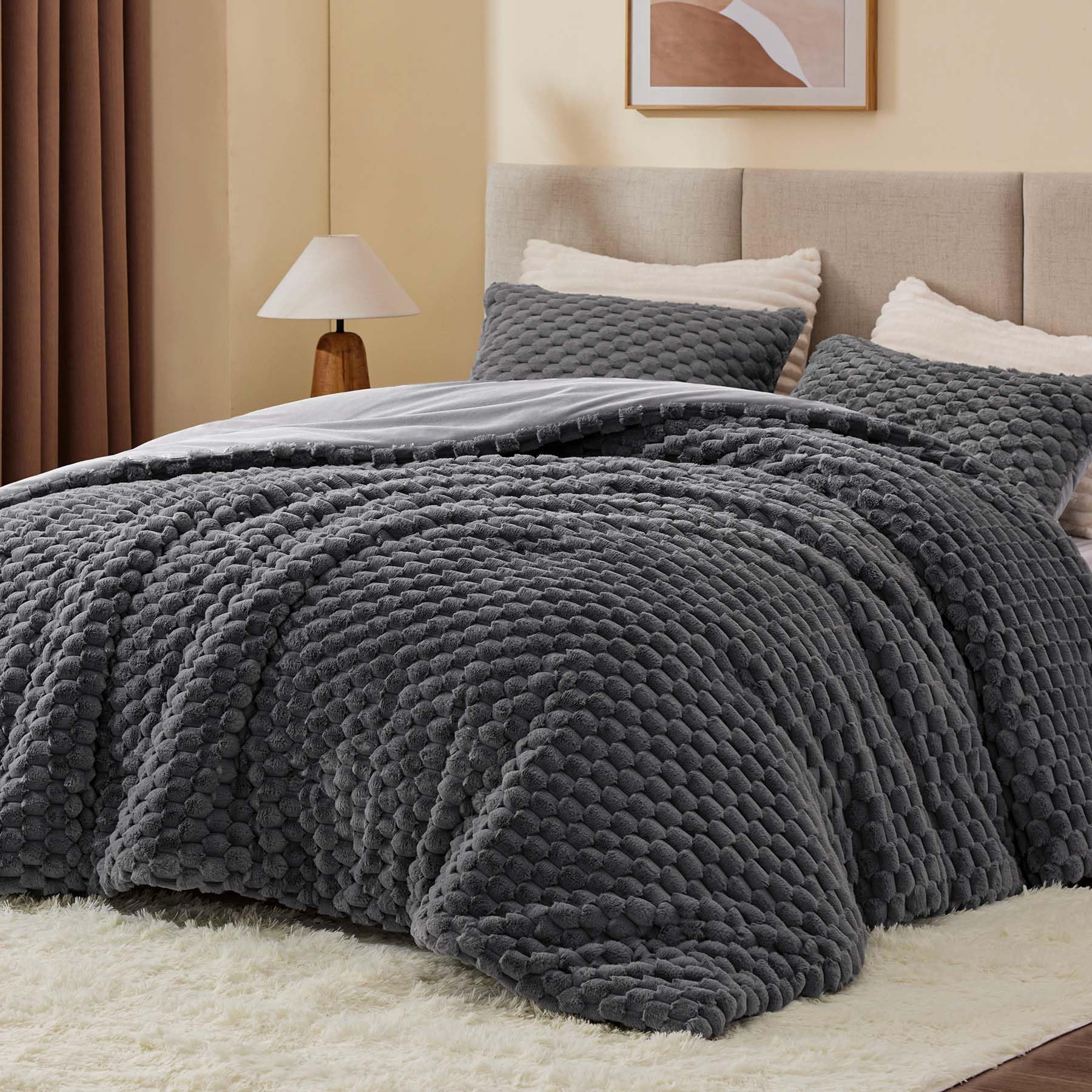 BEDELITE Fluffy Queen Comforter Set - Grey Fleece Soft Comforter for Queen Size Bed, Luxury Warm Bedding Set for Winter, Fuzzy Bed Set 3 Pieces (1 Comforter, 2 Pillowcases)
