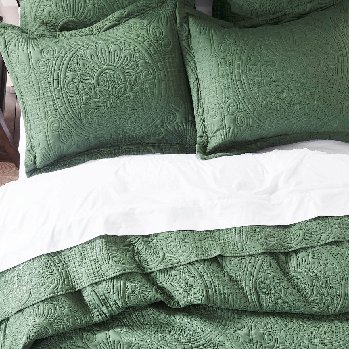 Quilt King Size Bedding Set-Olive Green Embossed, Bedspreads-Lightweight Summer Soft