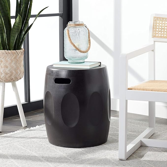 Outdoor Collection Zuri Modern Dark Grey Concrete Round Accent Table (Fully Assembled)