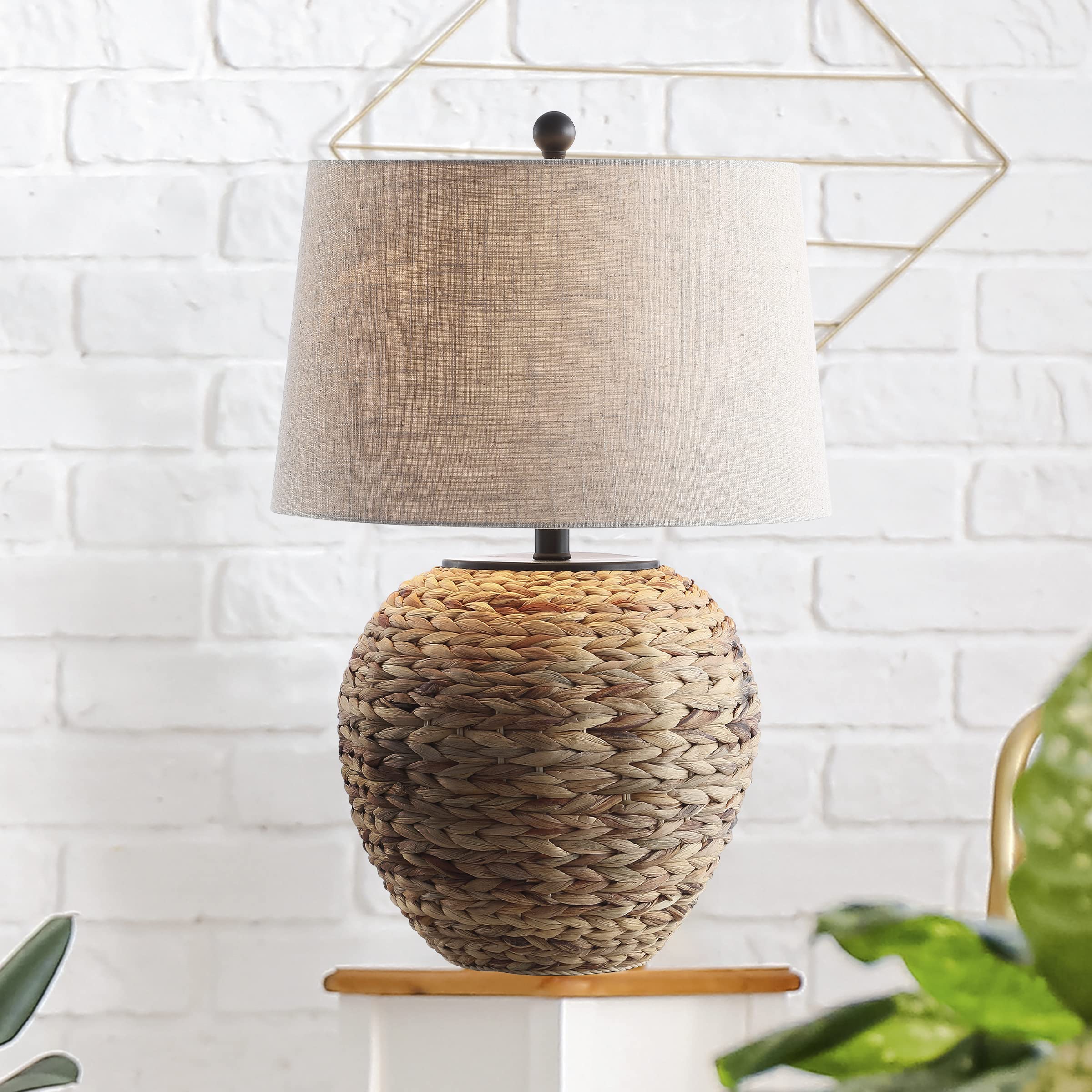Banana Leaf Basket LED Table Lamp Coastal Cottage Industrial Bedside Desk