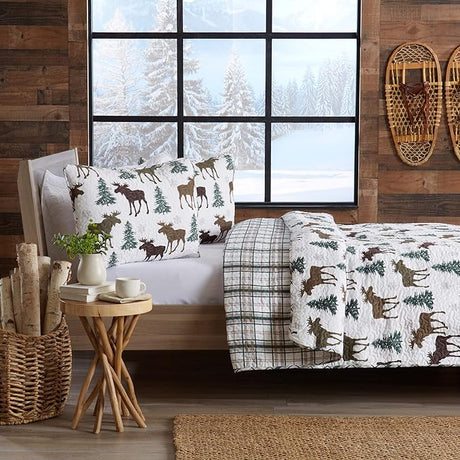 2-Piece Reversible Rustic Lodge Bedspread Quilt with 1 Sham. All-Season Quilt Set.