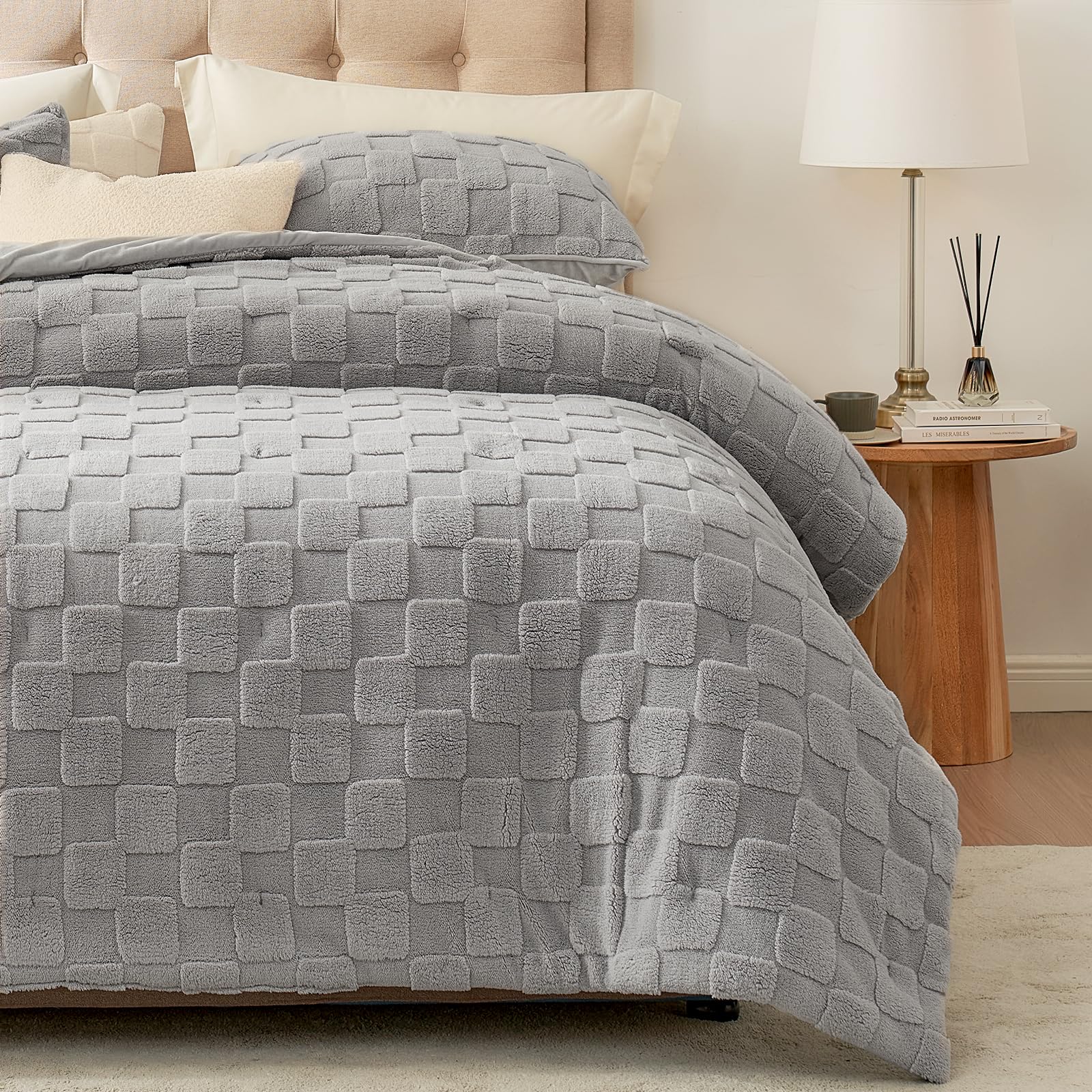 Fluffy King Size Comforter Set Grey, Farmhouse Jacquard Checkered Sherpa Bed Set