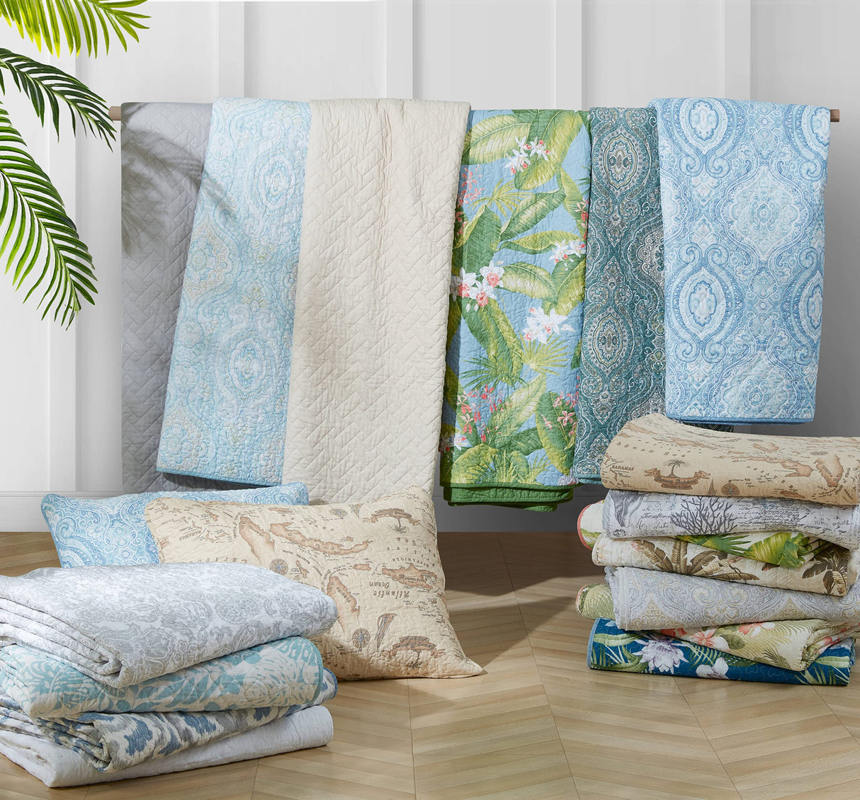Quilt Set, Reversible Cotton Bedding with Matching Shams