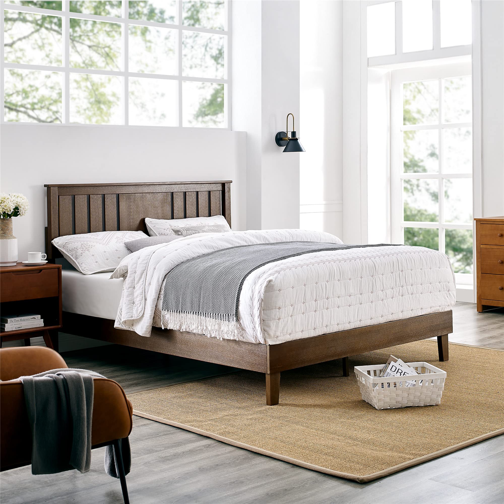 MUSEHOMEINC Queen Size Solid Wood Platform Bed,Mid-Century Modern Bed Frame with Adjustable Height Headboard,Wooden Slat Support,No Box Spring Needed, Easy Assembly (King)
