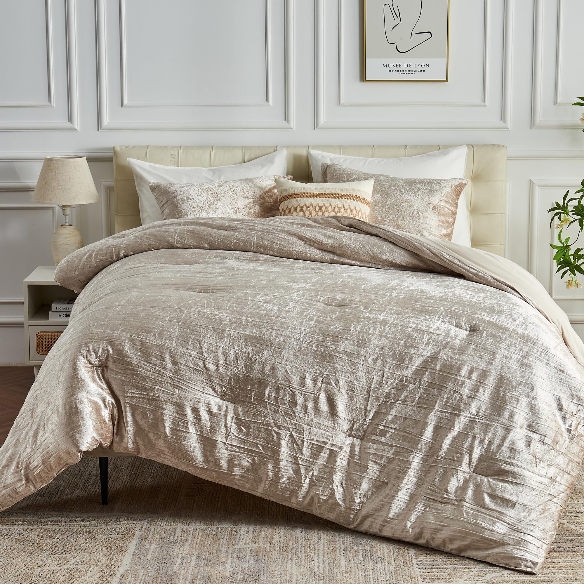 King Size Korean Velvet Comforter Set - Champagne Gold