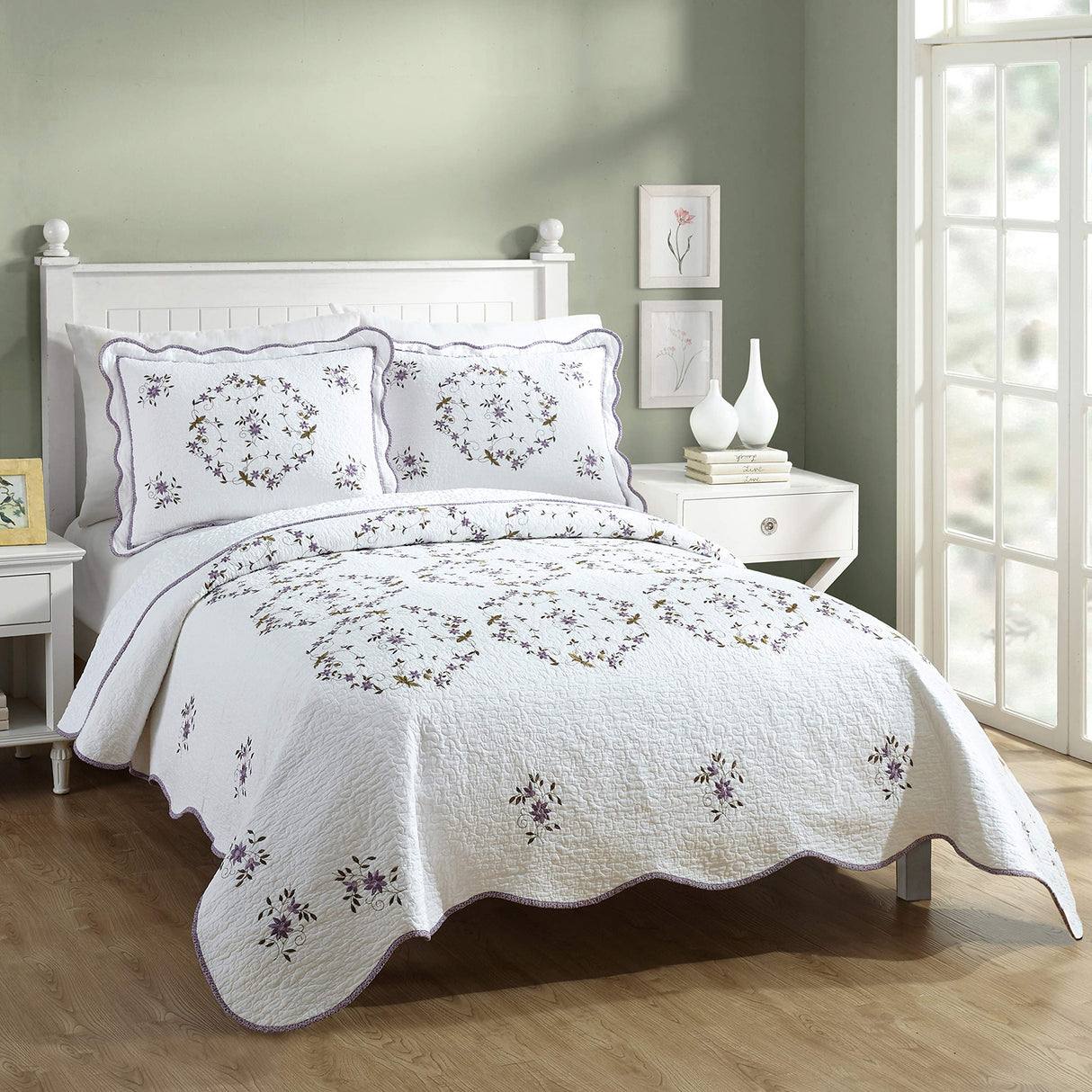 Gwen Quilt Set, Full Queen, White/Purple