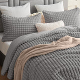 3-Piece Queen Fluffy Fleece Comforter Set with 2 Pillowcases