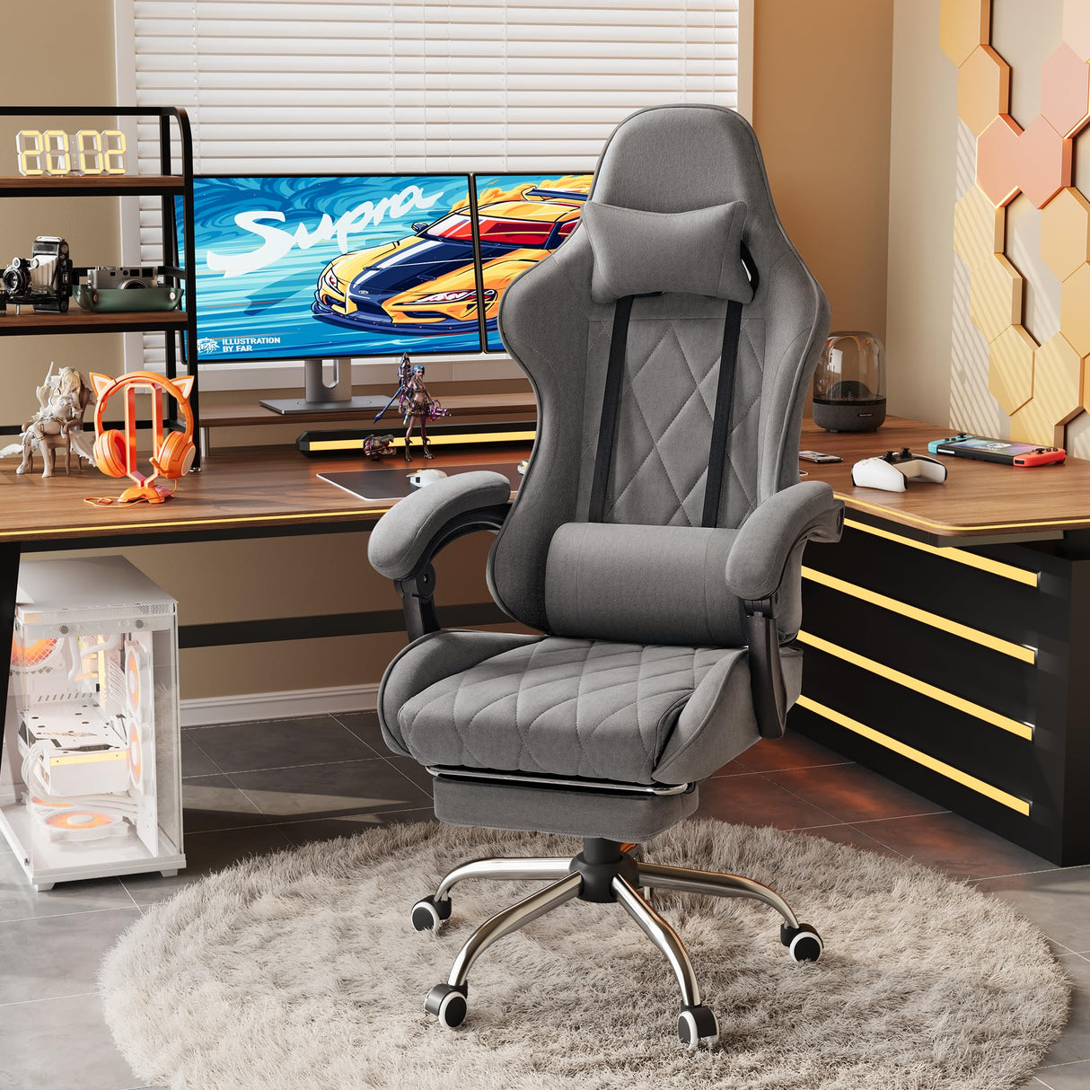 Gaming Chair, Video Game Chair with Footrest and Massage Lumbar Support Breathable