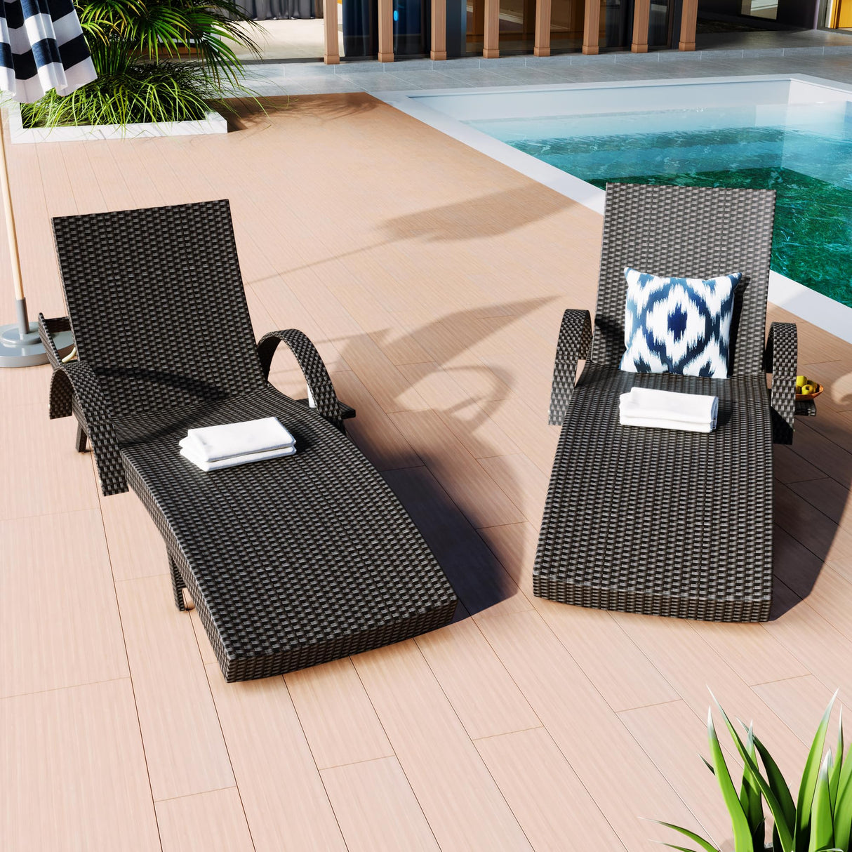 Outdoor Wicker Chaise Lounge Set of 2, Patio Rattan Furniture Reclining Chair Set