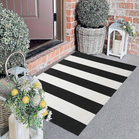Striped Rug Outdoor Porch Rug Black and White 27.5x43 inches Washable