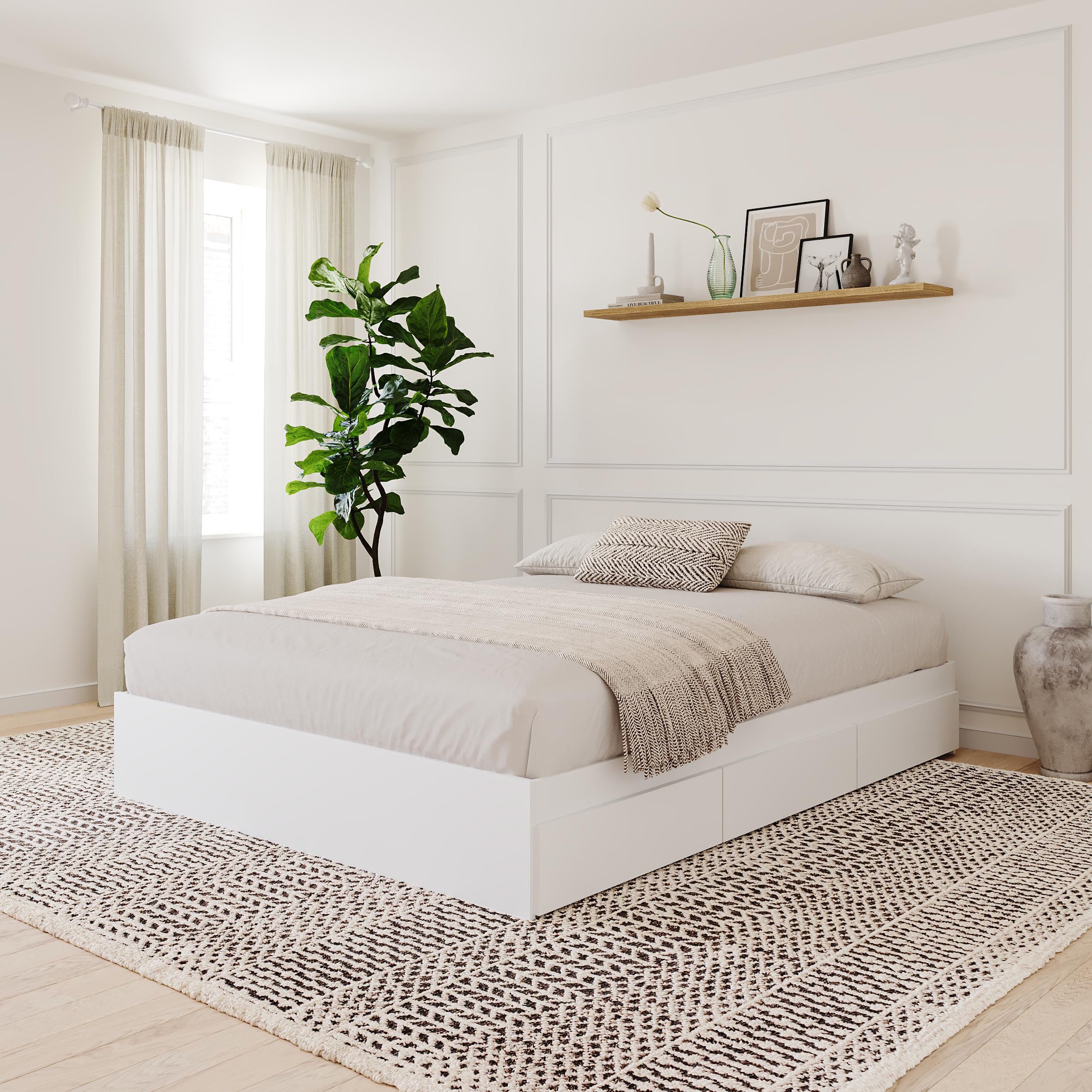White Full Size 3-Drawer Storage Bed,