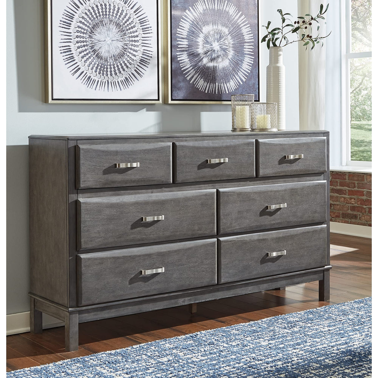 Caitbrook Contemporary 7 Drawer Dresser with Dovetail Construction