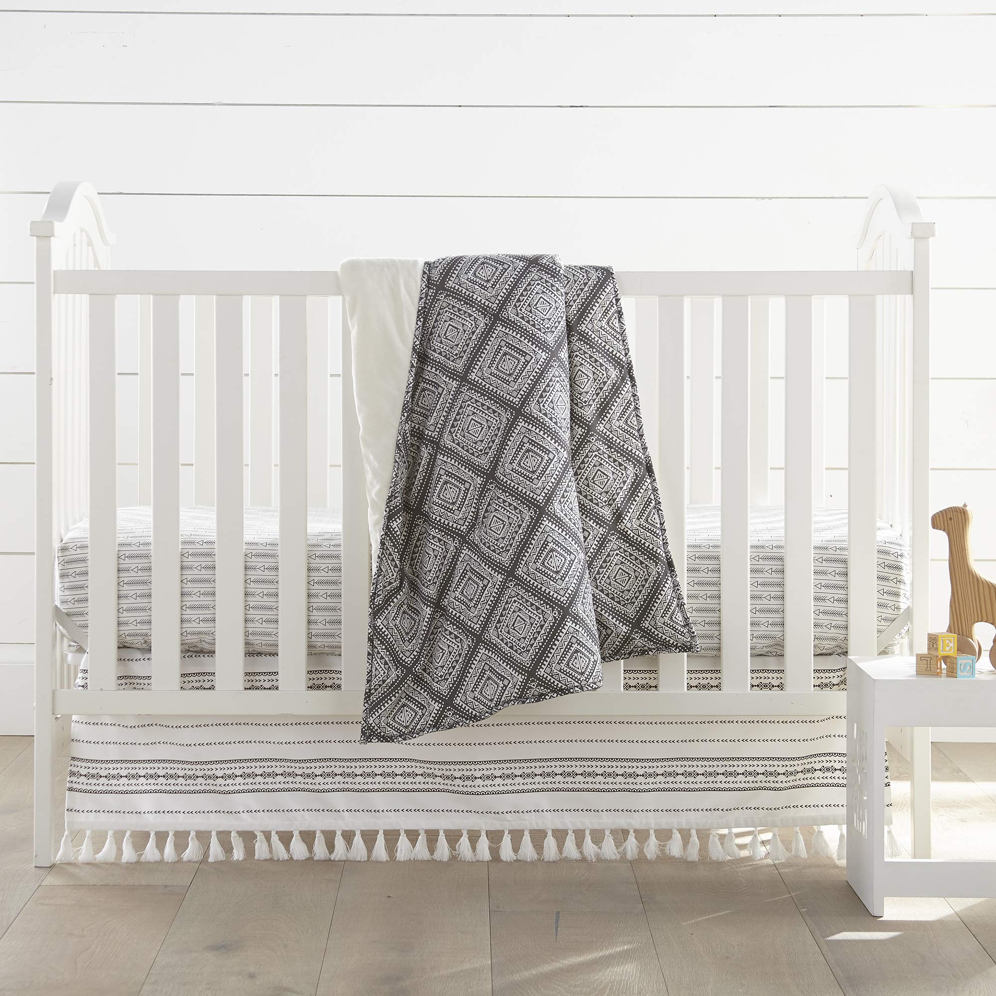 Levtex Baby Nest & Nod Riley 3pc Bedding Set, Cotton, Charcoal (Quilt, Dust Ruffle, Crib Fitted Sheet)