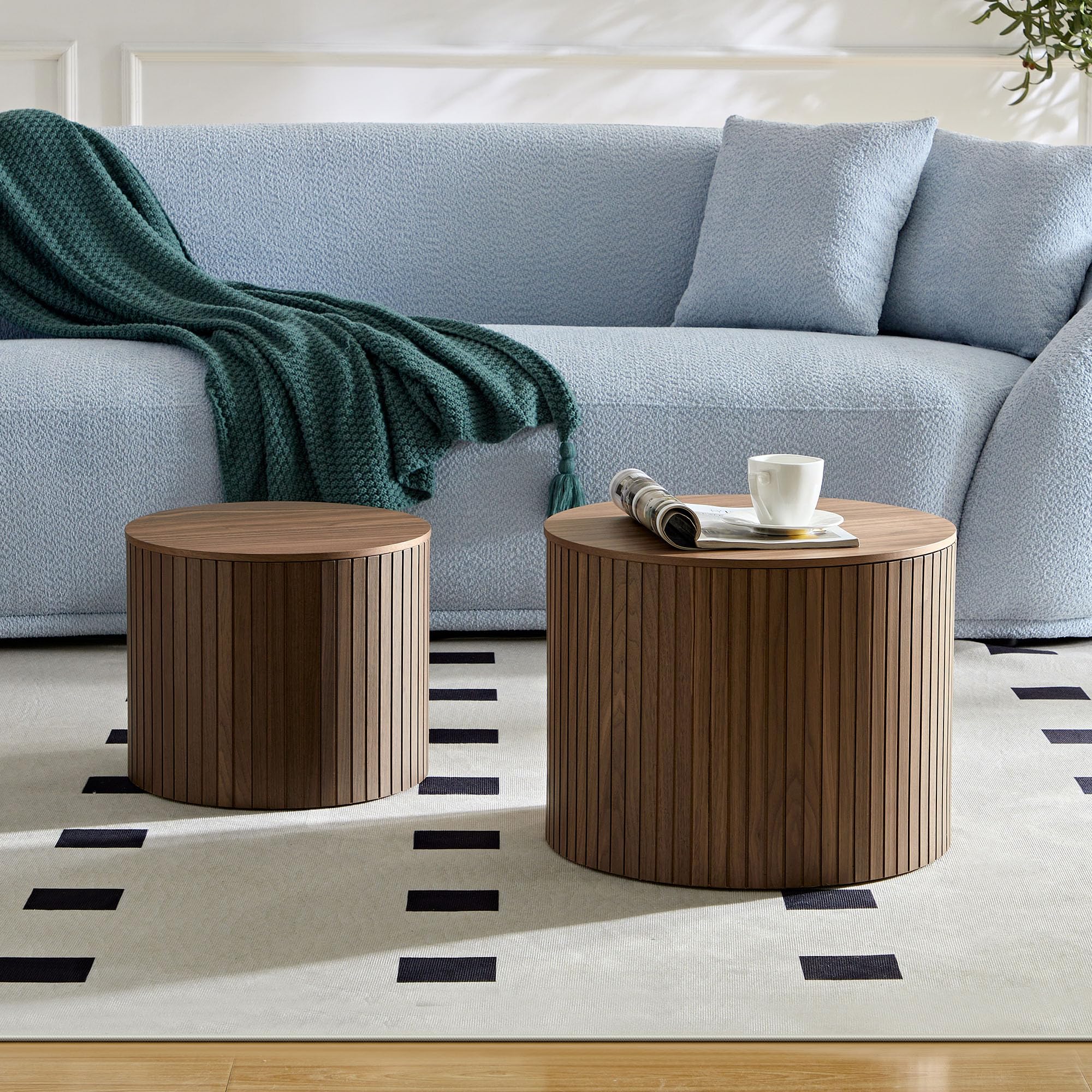19Inch Nesting Coffee Table Set of 2,Modern Round Wooden Coffee Tables,Plenty