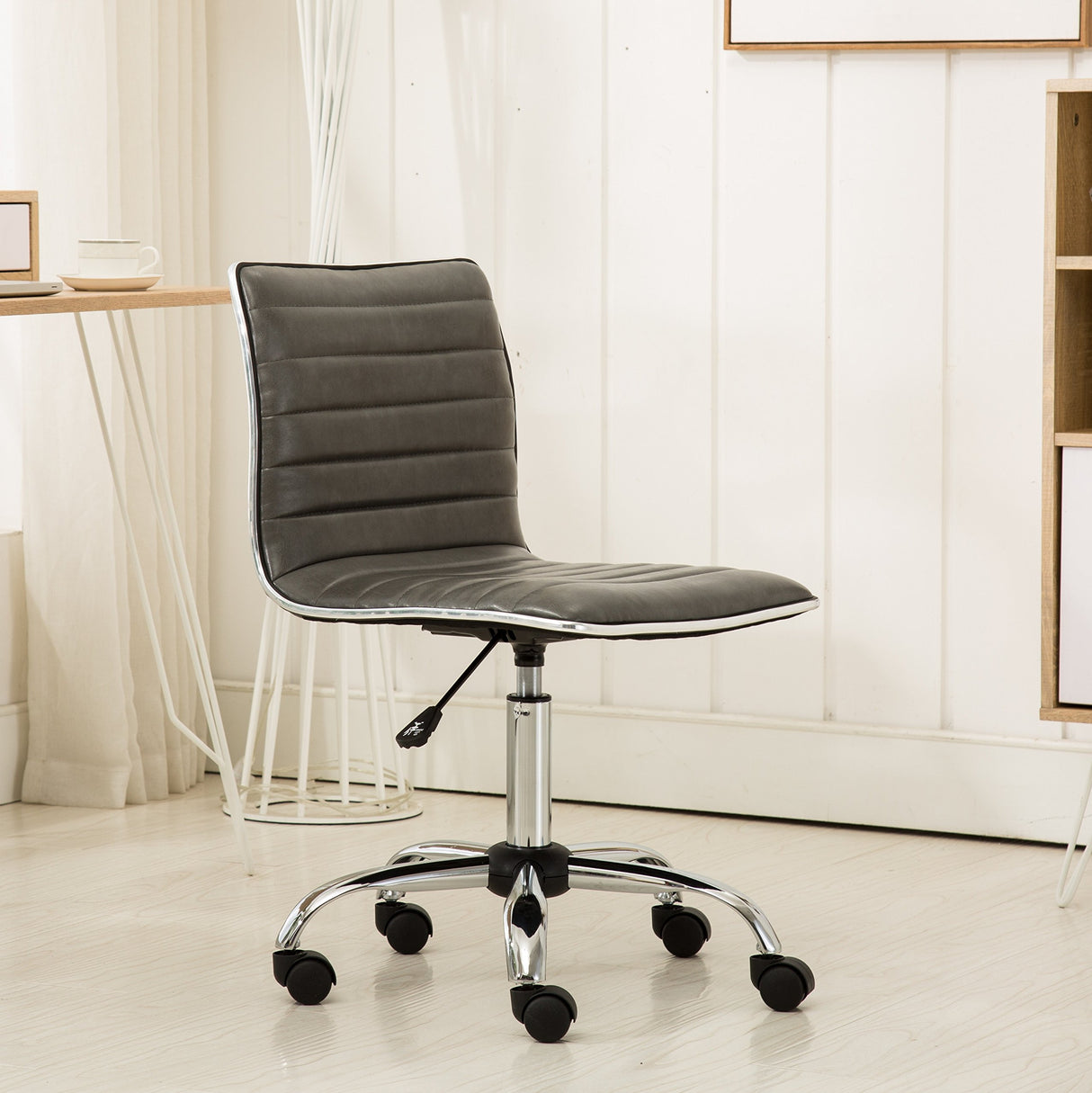 Fremo Chromel Adjustable Air Lift Office Chair in Grey