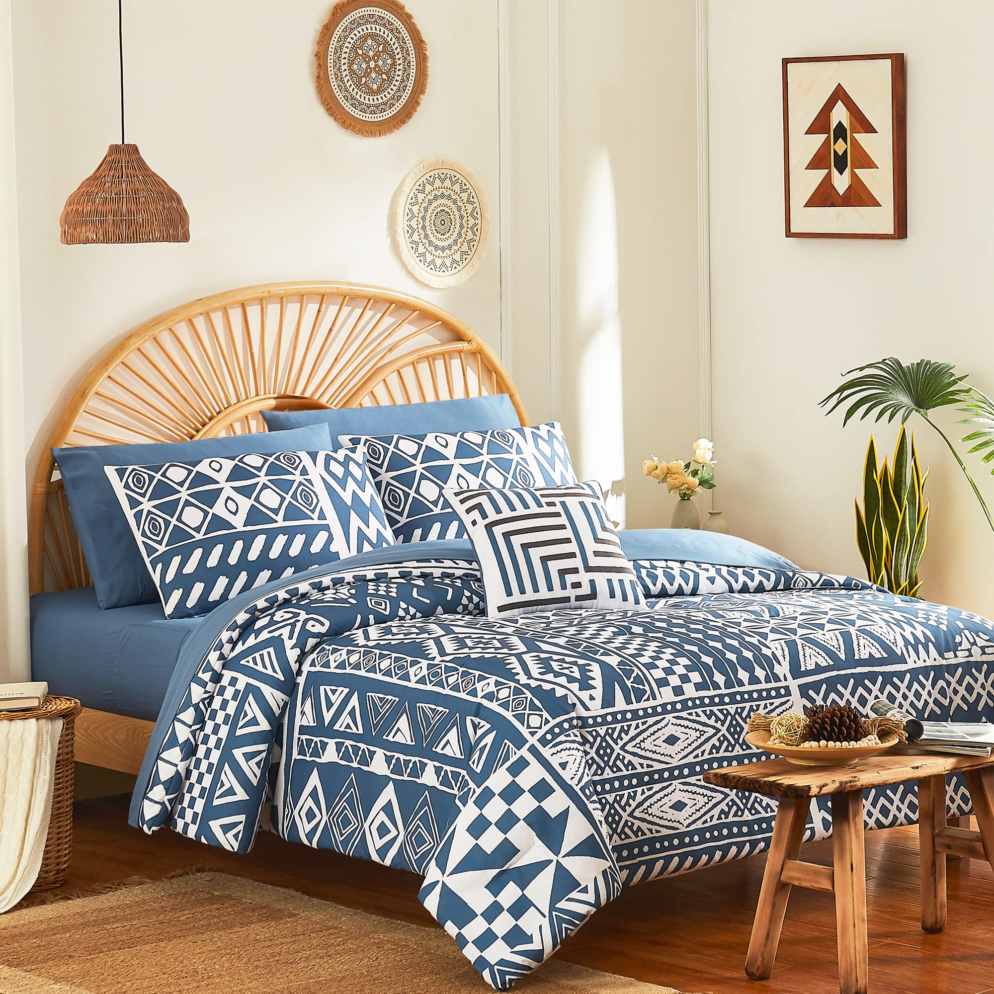 Geniospin King Size Comforter Sets, Boho Bedding Set 8 Pieces, All Season Down Alternative Comforter Set, Reversible Bedding with Soft Microfiber Fill Bedding, Lightweight (Blue, 102x90 inches)