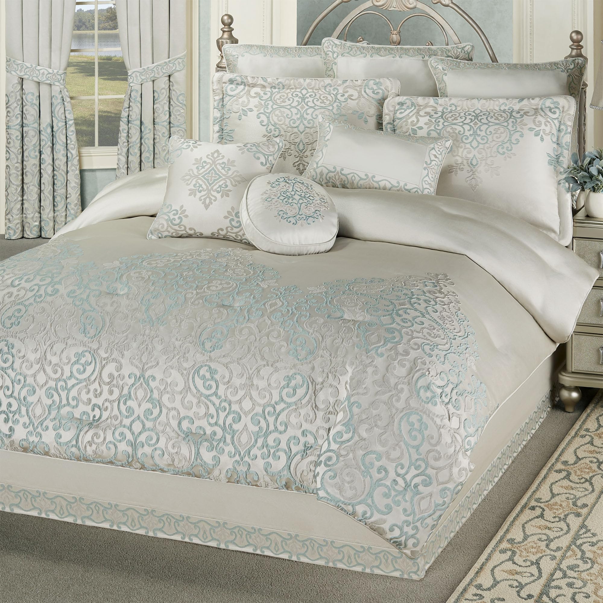 Avalon 11-Piece Queen Comforter Set - Jacquard Woven Scroll in Oyster Spa Silver Gray