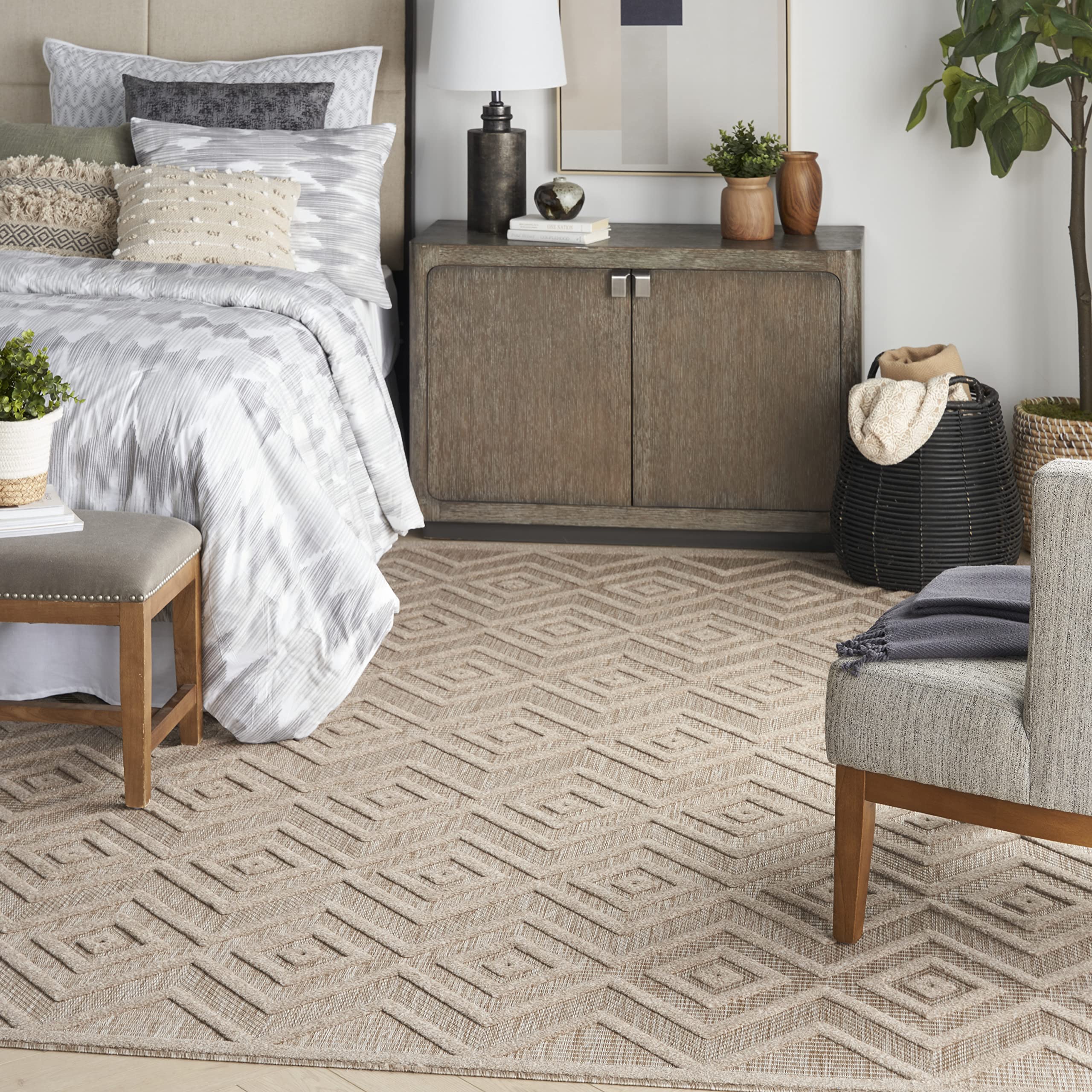 Versatile Indoor/Outdoor Natural Beige 8' x 10' Area Rug, Easy Cleaning
