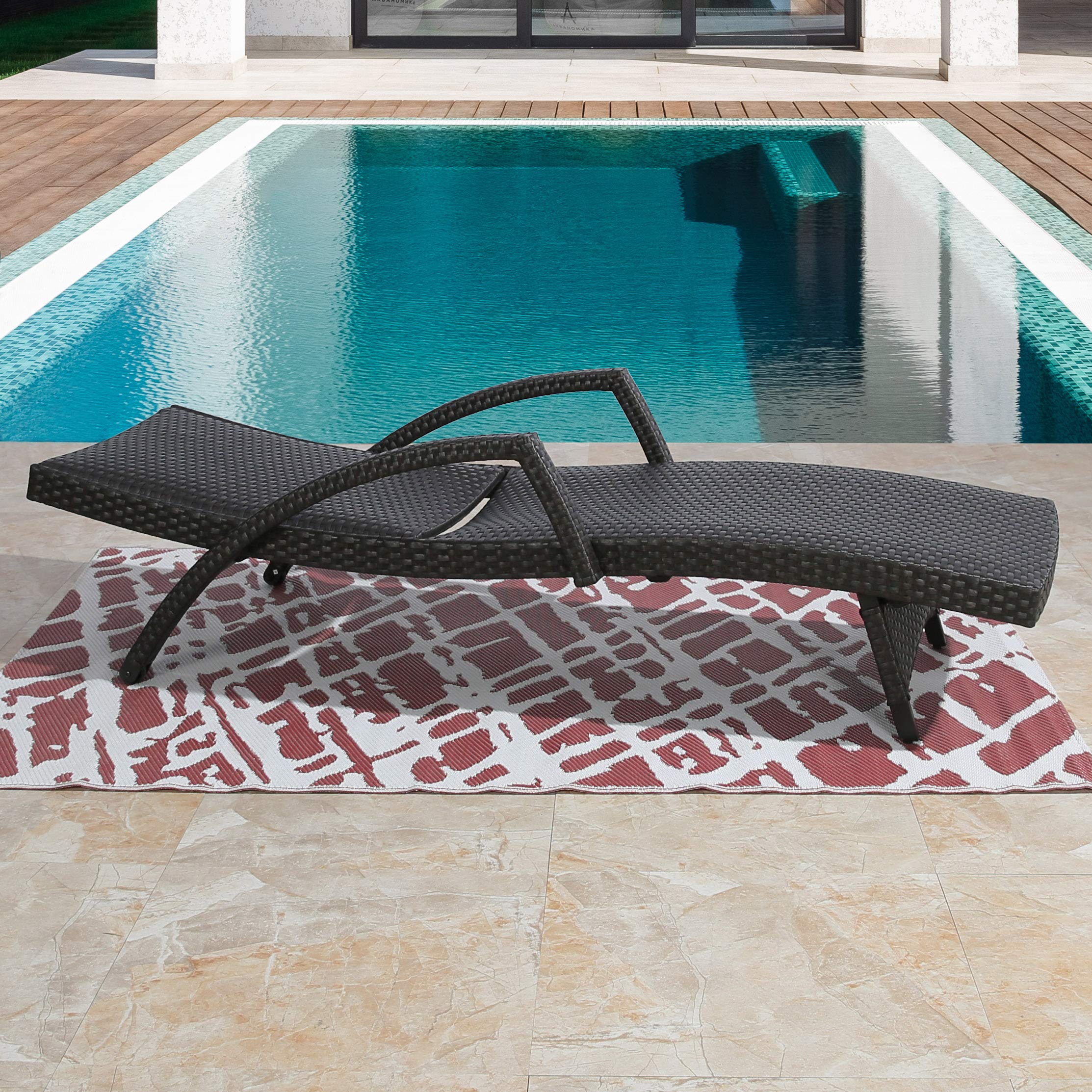 Lounge Chairs for Outside, Woven Padded Non-Rust Aluminum Chaise