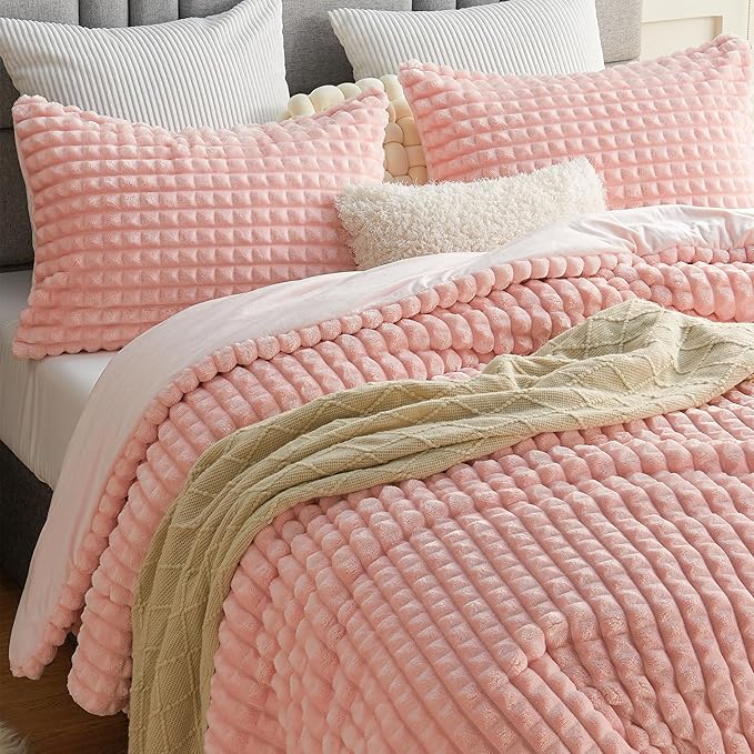 3-Piece Queen Fluffy Fleece Comforter Set with 2 Pillowcases