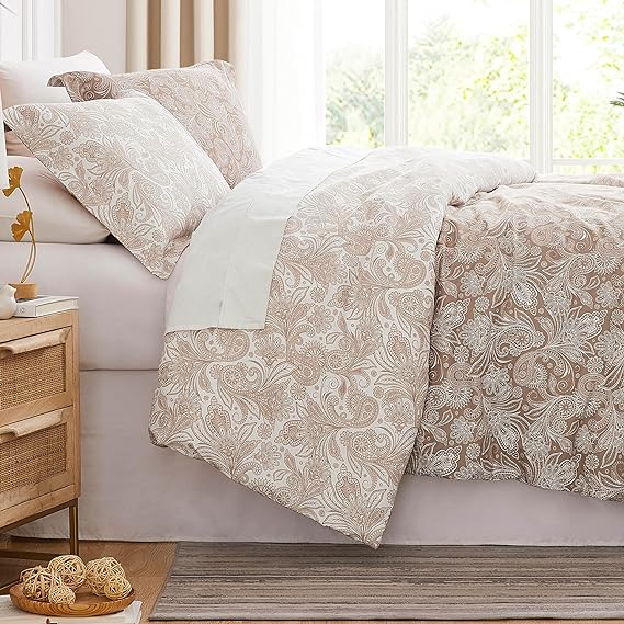 Oversized Comforter Bedding Set Down Alternative All-Season Warmth, Soft Reversible