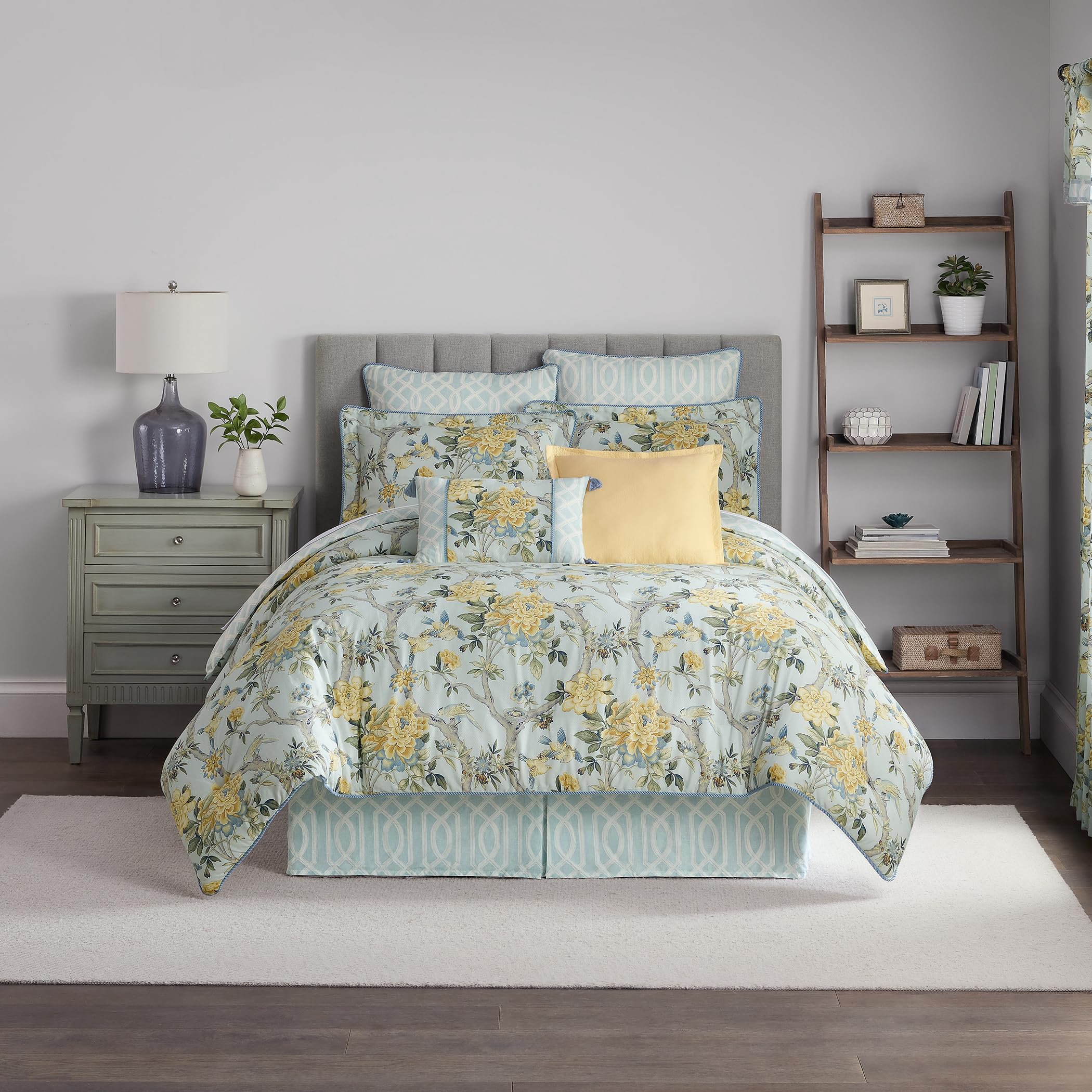 Gardens 4 Piece Cotton Comforter Set, Embellished All Season Bedding