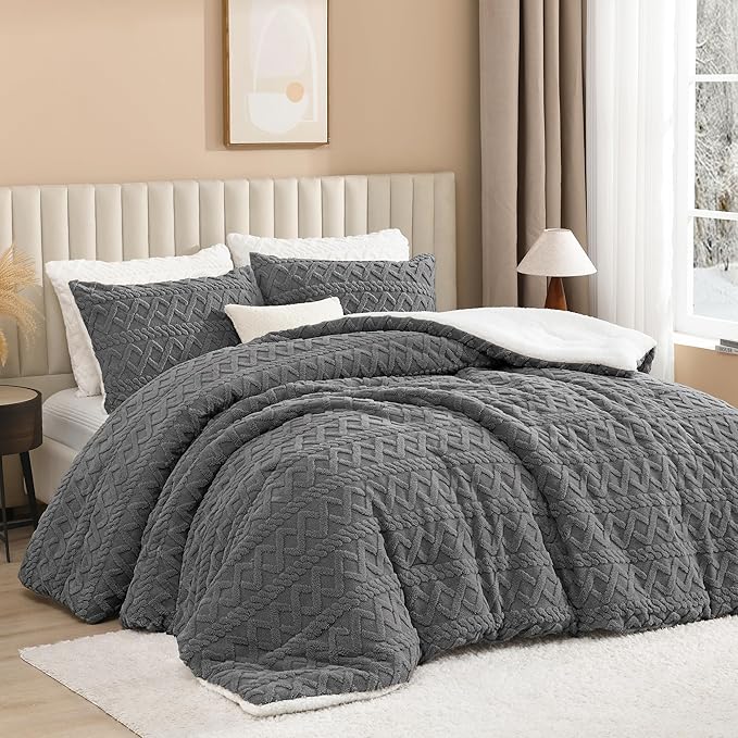 Beige Fleece Comforter Set King, 3 Pieces Fuzzy Fluffy Faux Fur Bed Comforter