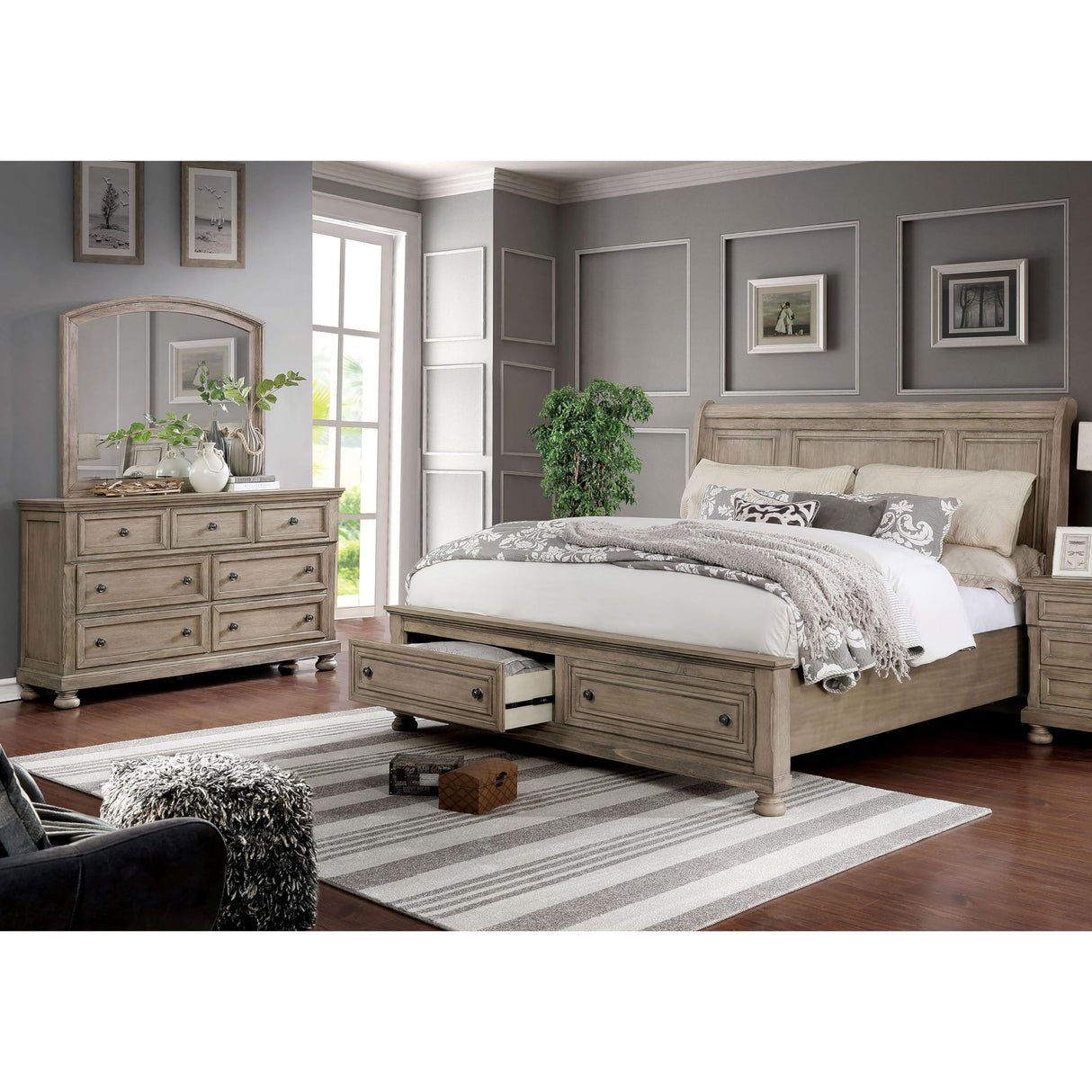 Inside + Out Dery Solid Wood 2-Piece Bedroom Set, King-Size Bed with Footboard