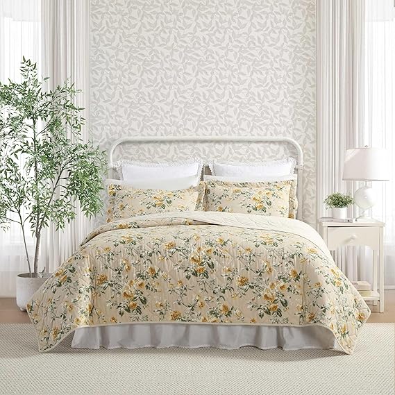 Walled Garden Brown King Quilt Set - Reversible Floral Cotton Bedding