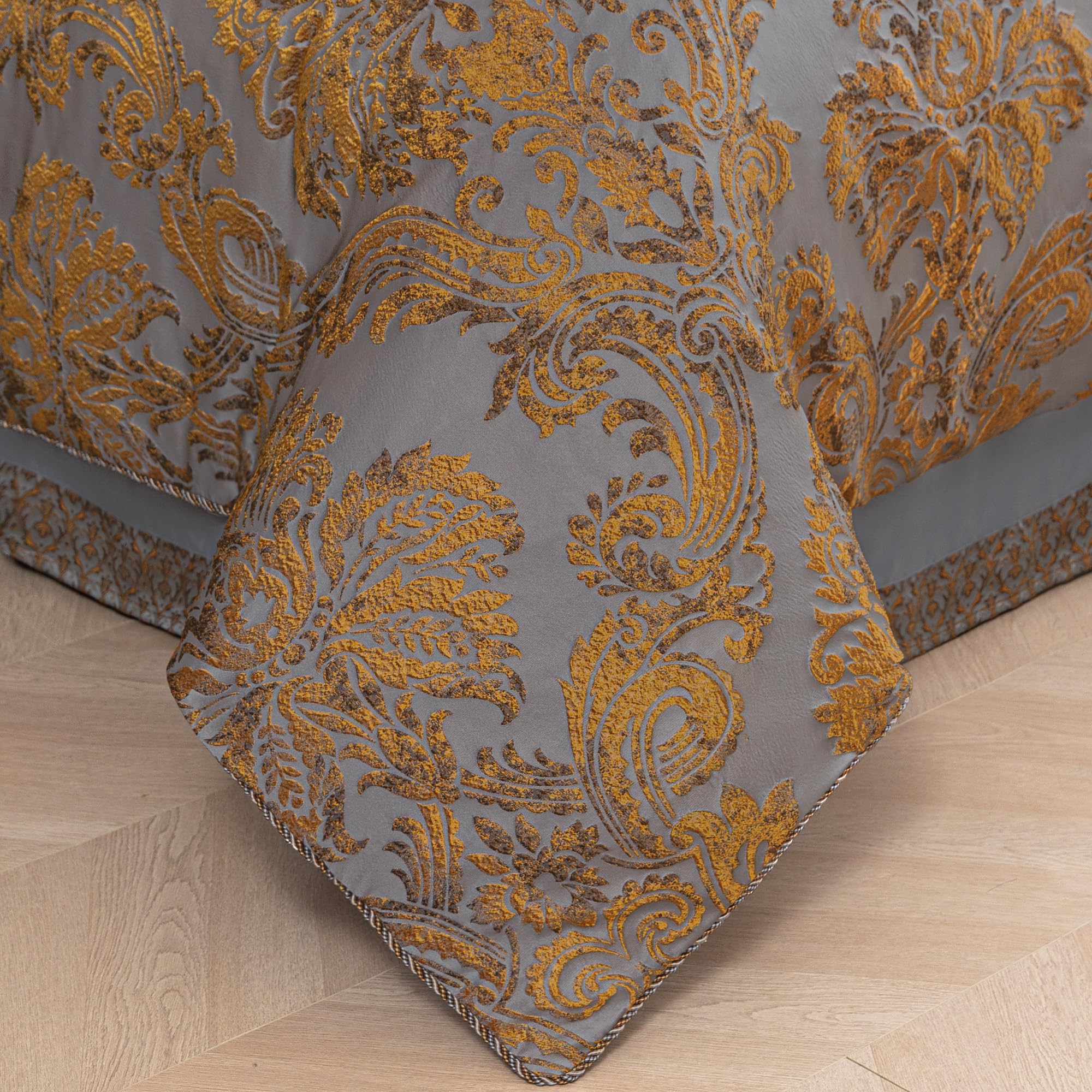 9-Piece King Comforter Set - European Jacquard Bedding with Shams & Bedskirt