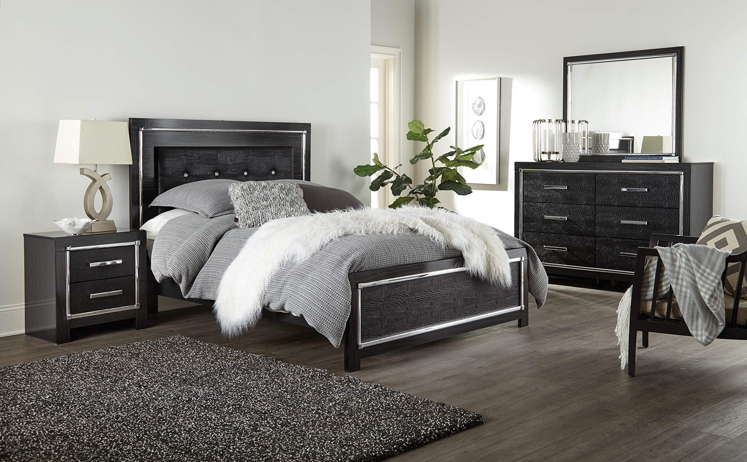 Kaydell Glam 6 Drawer Dresser with Faux Alligator Panels & Chrome-Tone Accents, Black