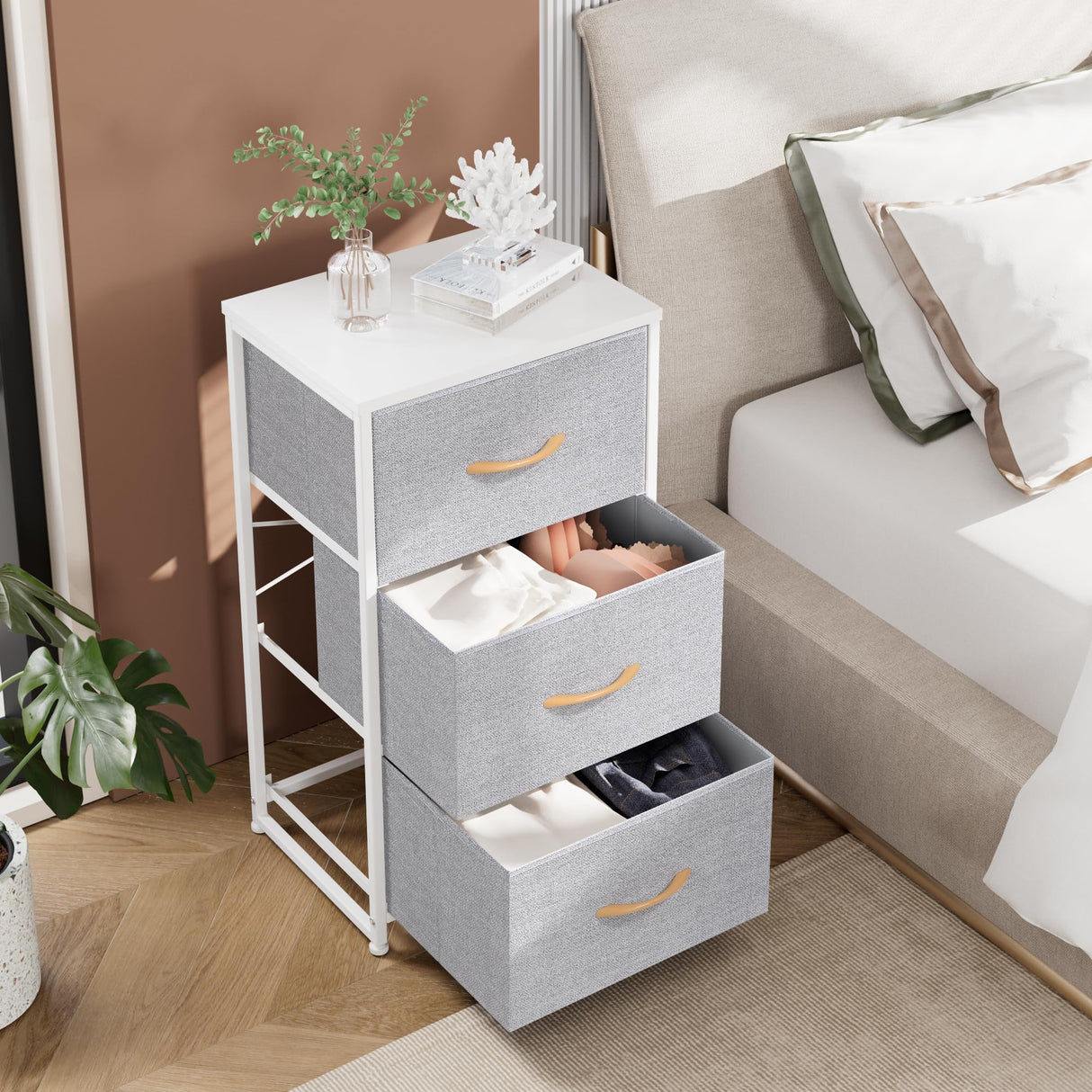 Nightstand, Kids Dresser for Bedroom with 3 Drawers, Bedside Table