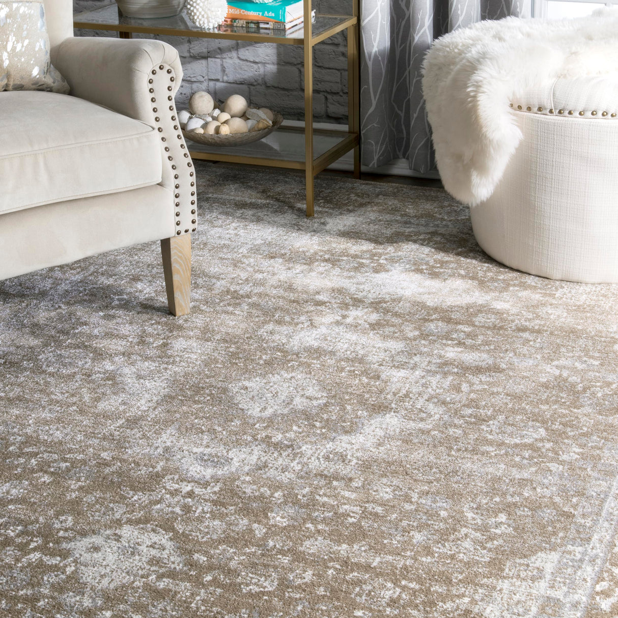 nuLOOM Verona Vintage Persian Area Rug, 6' 7" x 9', Brown