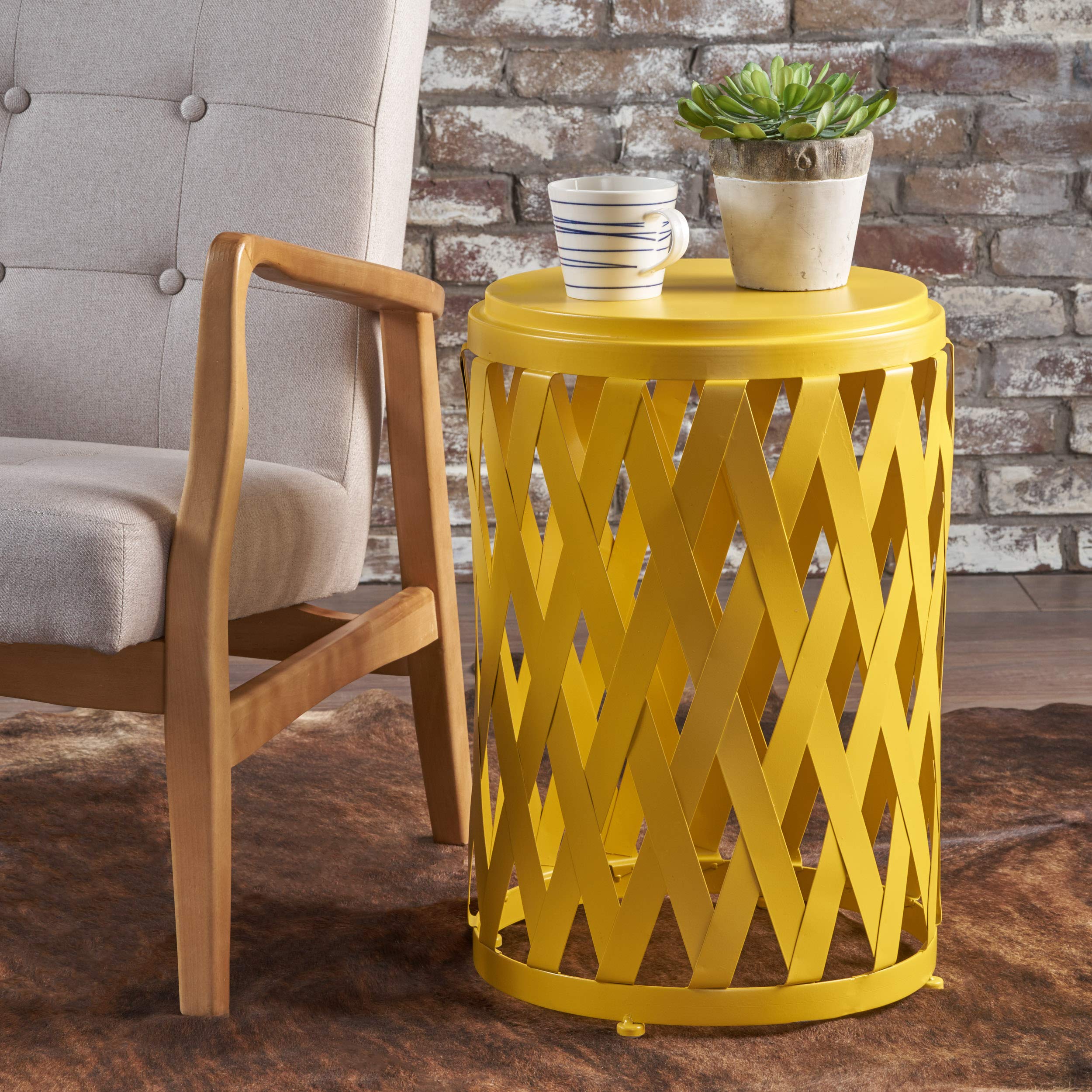 Pecola Indoor 14" Diameter Lattice Iron Side Table, Matte Yellow
