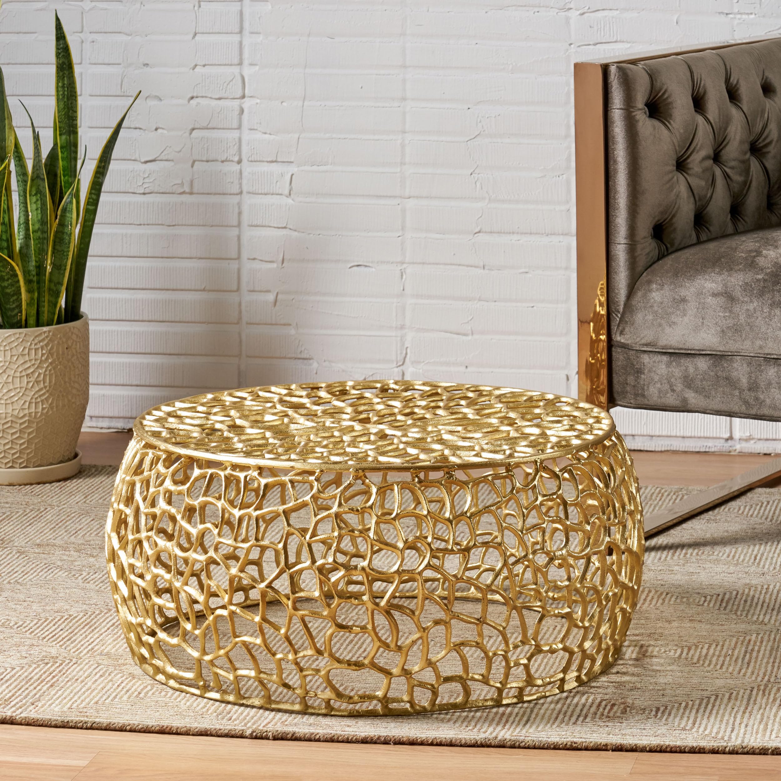 Modern Glamor Coffee Table Gold Decor Display Table Gorgeous Abstract Mesh