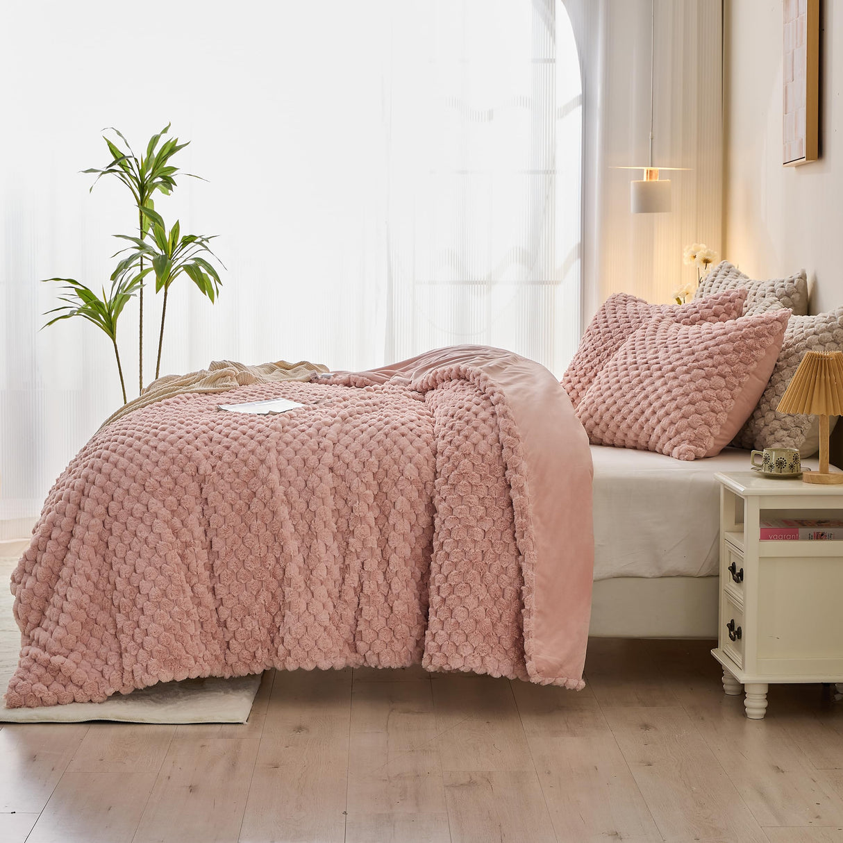 Fluffy Faux Fur Comforter Set, Plush Fuzzy Minky Bedding Set