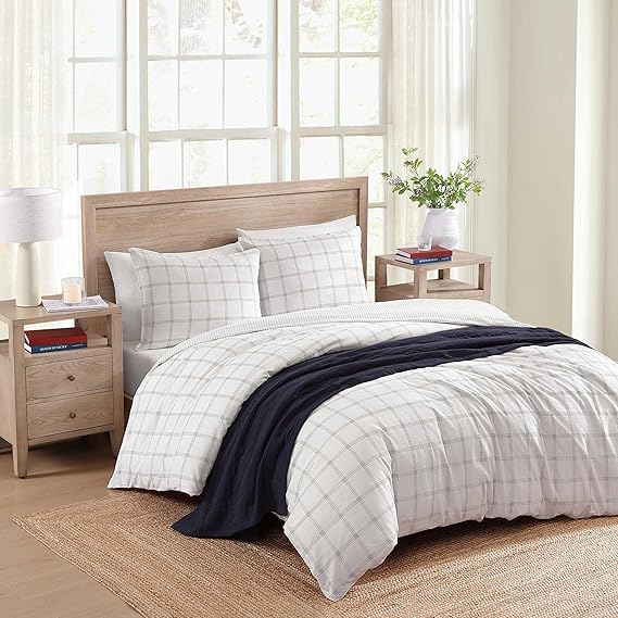 King Comforter Set - Modern Stripe White with Matching Sham