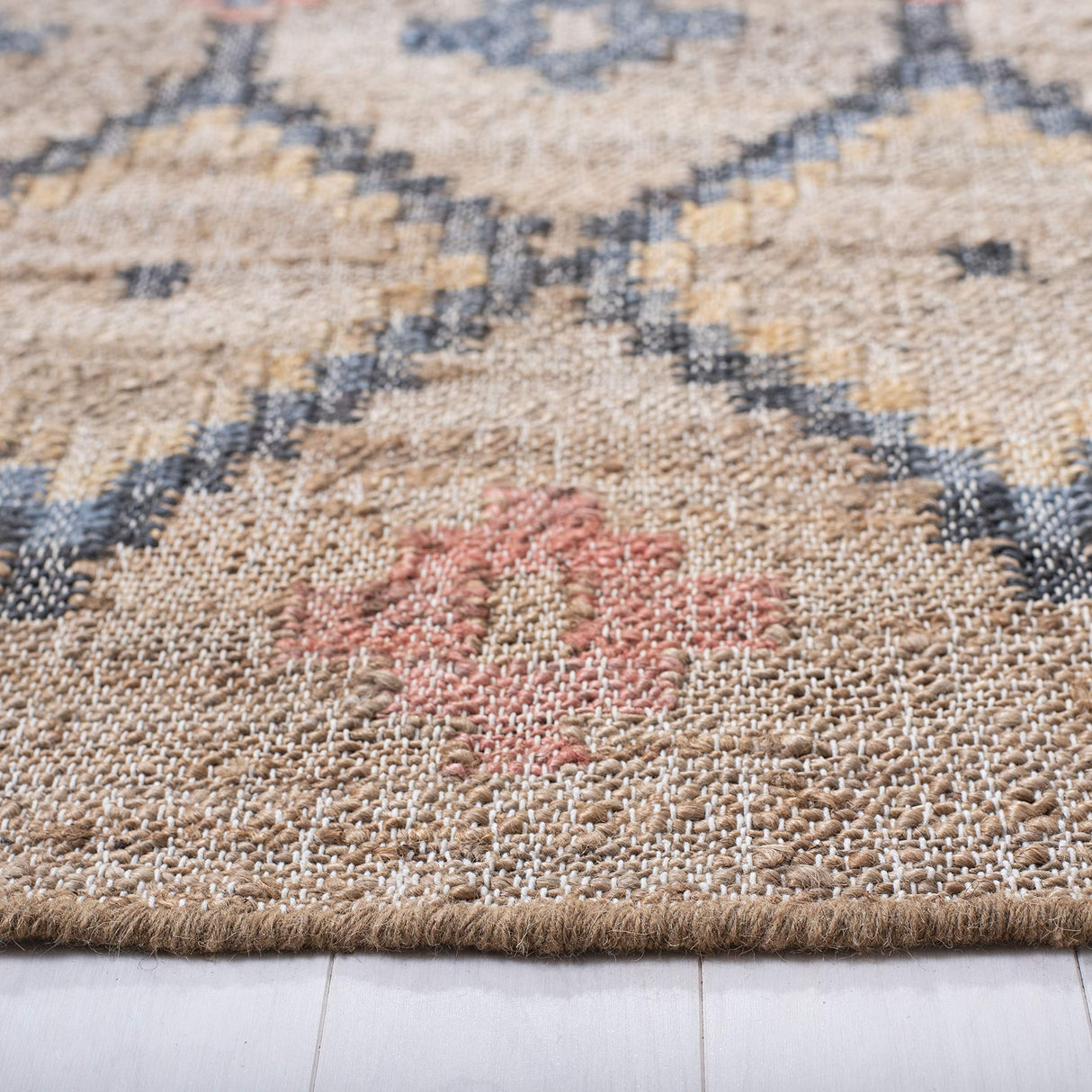 SAFAVIEH Kilim Collection 7' Square Natural/Blue KLM753A Handmade Moroccan Boho Jute & Cotton Area Rug