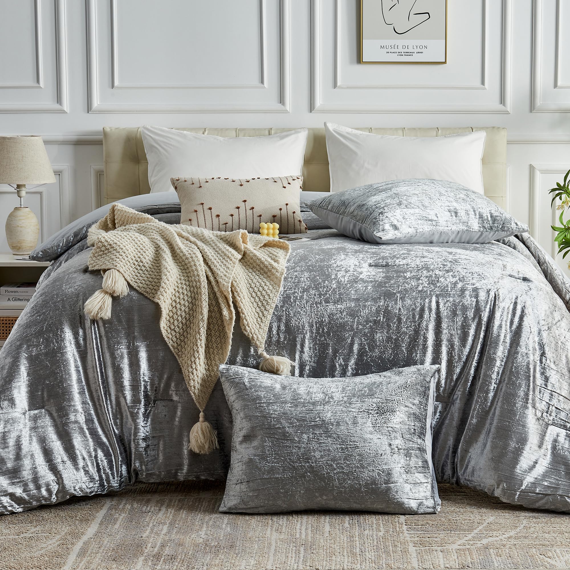 King Size Korean Velvet Comforter Set - 3 Piece Luxury Bedding