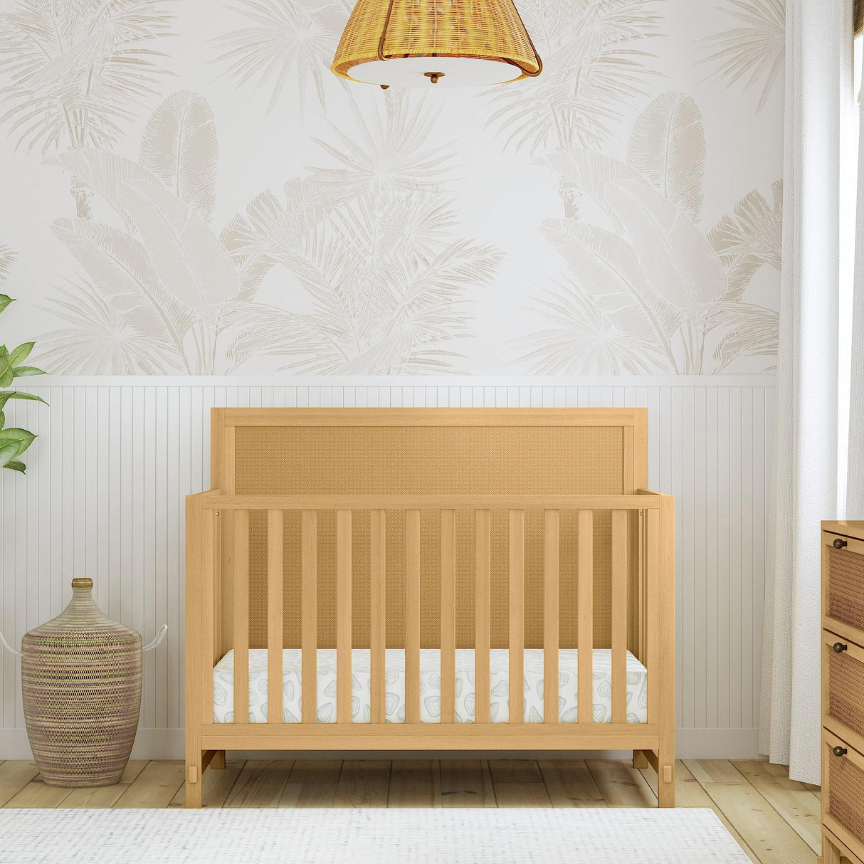 DaVinci Margot 4-in-1 Convertible Crib in Honey GREENGUARD Gold Certified