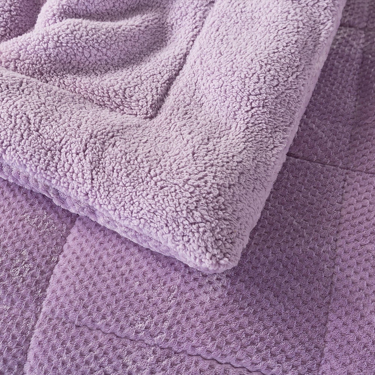 Super Ultra Soft Luxury Plush Sherpa Comforter, Cozy Reversible Faux Fur Machine